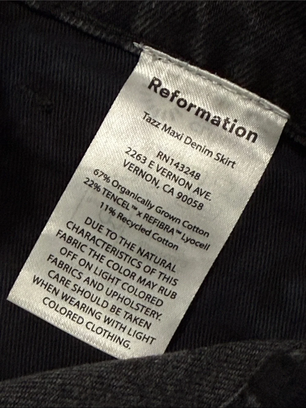 Reformation Tazz Maxi Denim Skirt Women’s 30 Raw Hem Black Wash Classic Casual - Picture 5 of 5